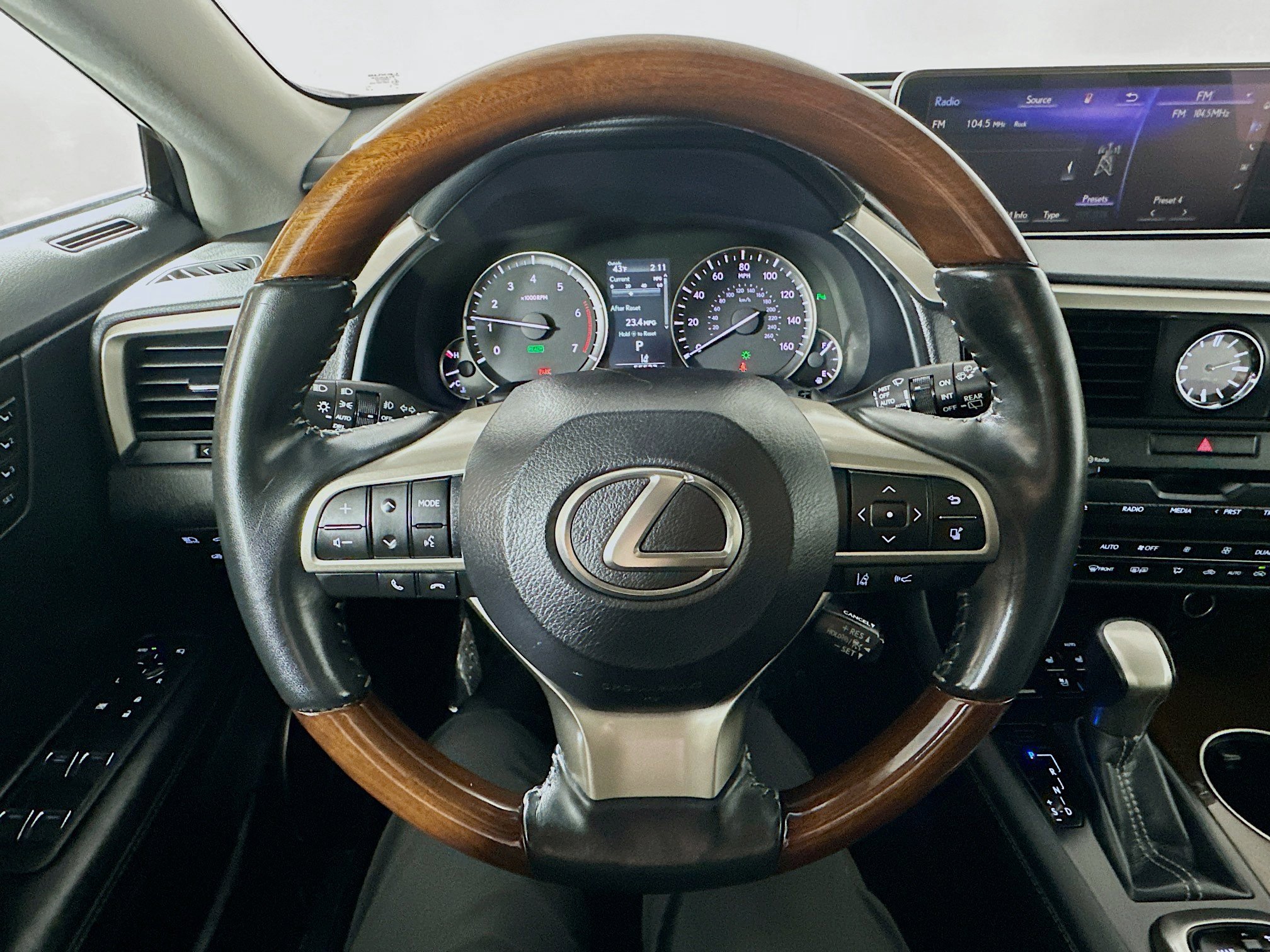 Used 2019 Lexus RX 450h AWD w/ Navigation Package image 11