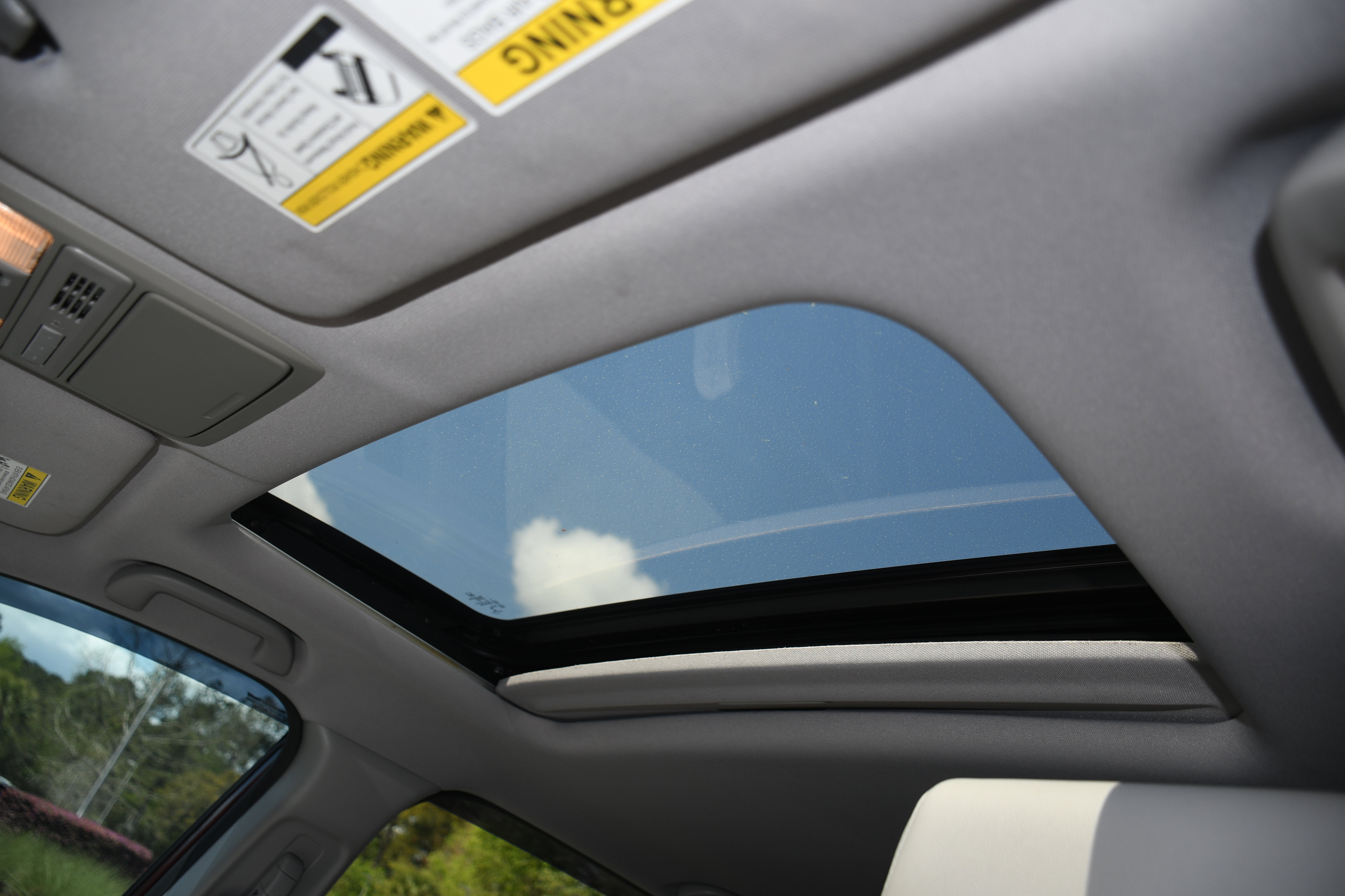 Used 2018 Honda CR-V EX-L image 7