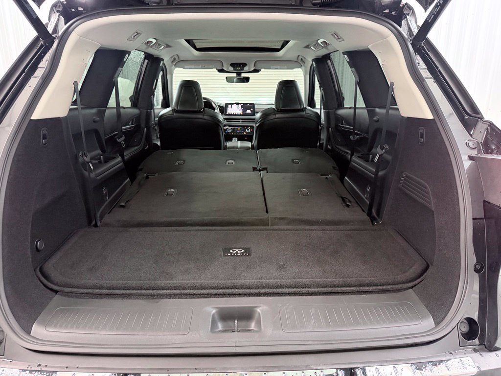 Certified 2024 INFINITI QX60 Luxe w/ Cargo Package AWD/4WD image 40