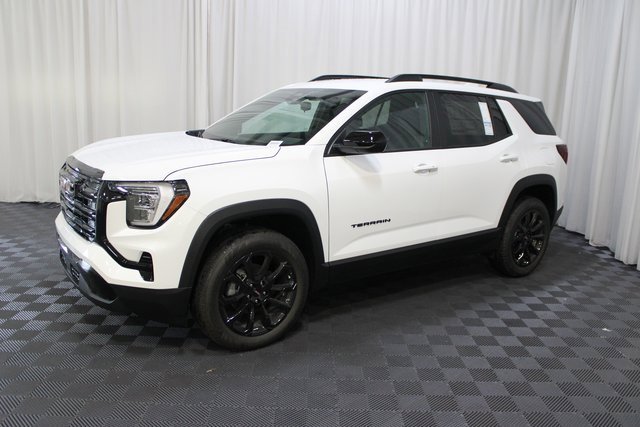 New 2026 GMC Terrain Elevation w/ Elevation Premium Package image 3