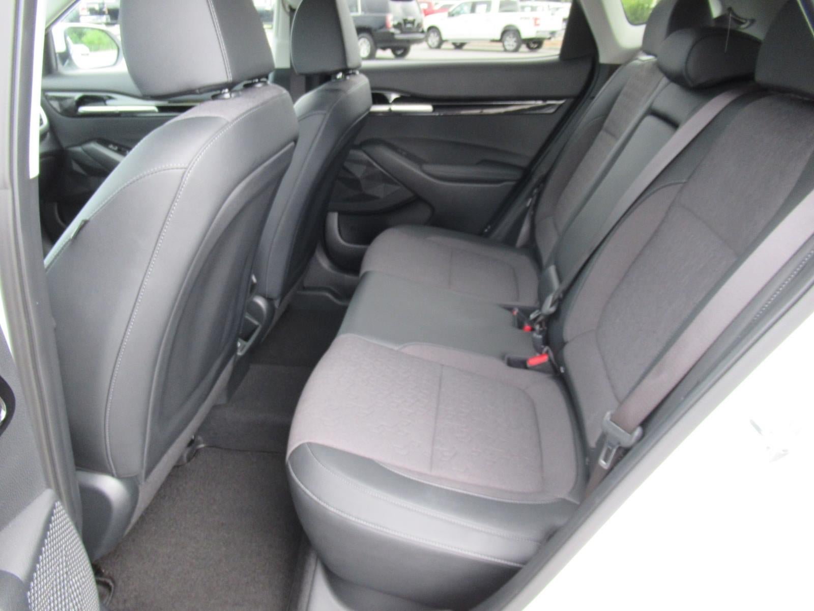 Used 2024 Kia Seltos S FWD image 31