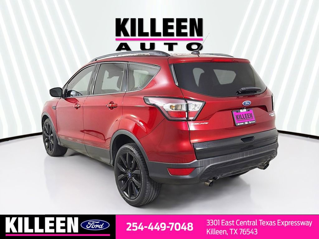 Used 2017 Ford Escape Titanium FWD image 6