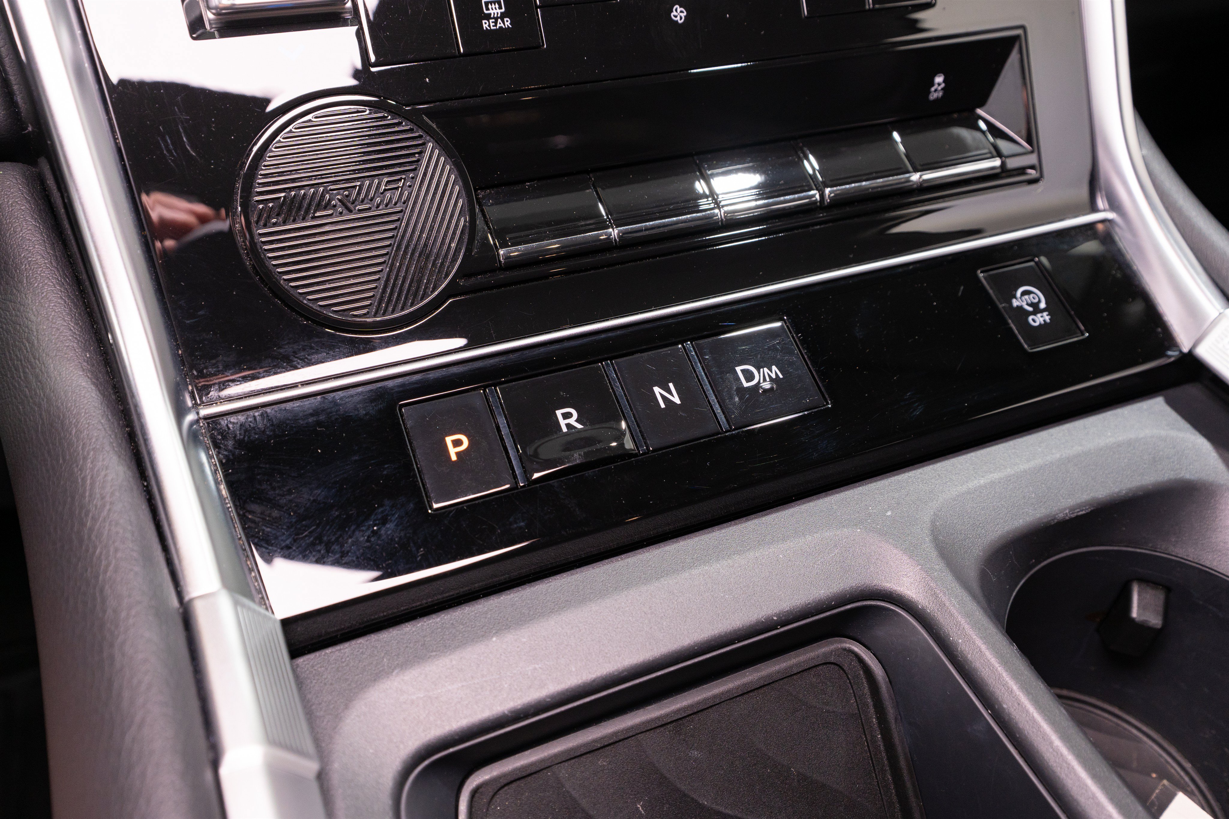 Used 2026 Nissan Armada SV RWD image 22