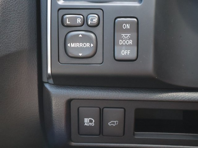 Used 2021 Toyota Sequoia TRD Pro AWD/4WD image 15