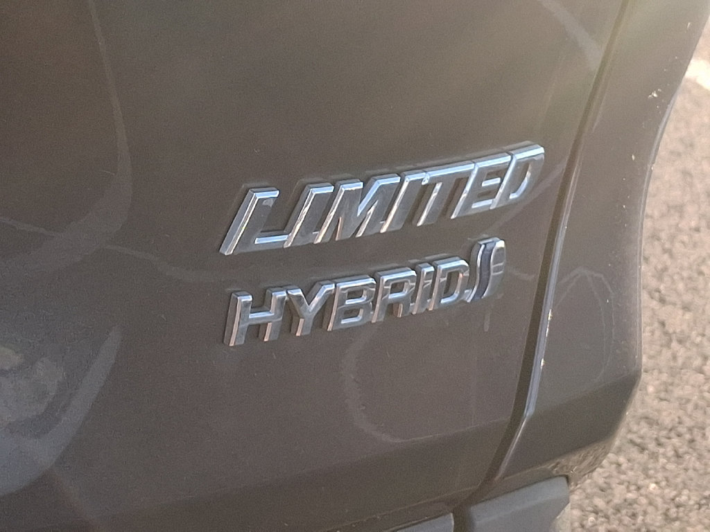 Certified 2023 Toyota RAV4 Limited AWD/4WD image 33