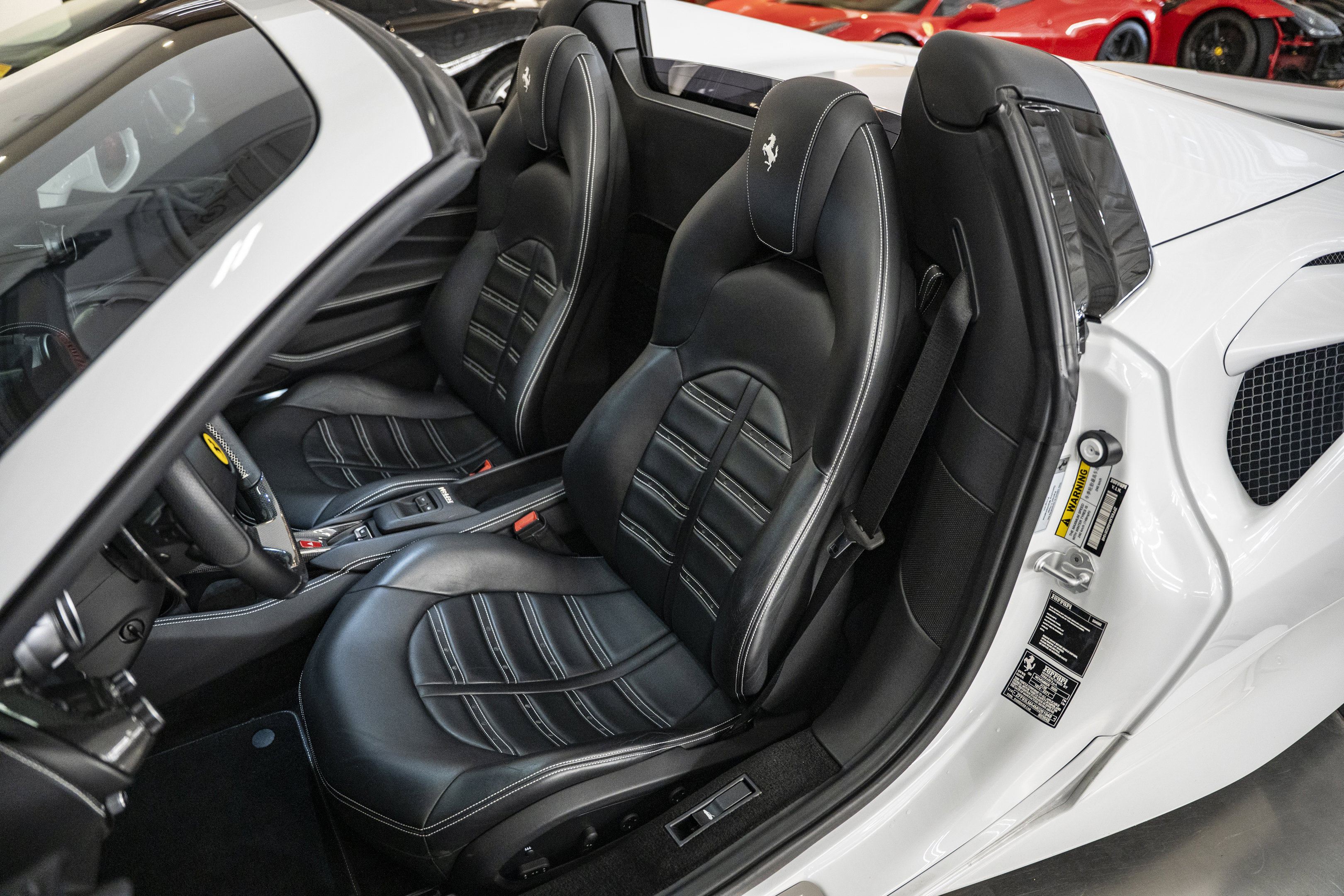 Used 2021 Ferrari F8 Tributo RWD image 29