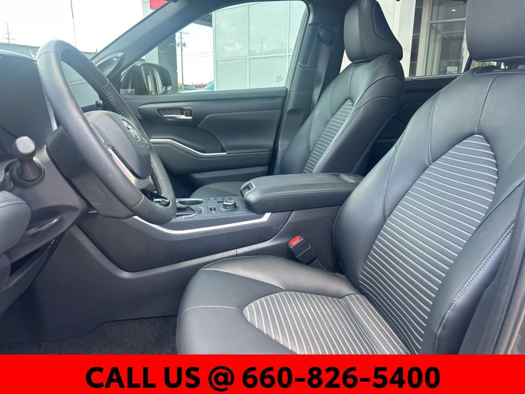 Certified 2025 Toyota Highlander XSE AWD/4WD image 18