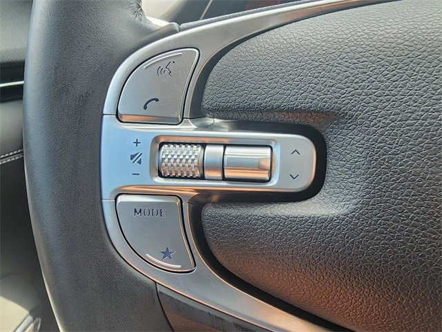 Used 2024 Genesis GV70 2.5T w/ Advanced Package image 14