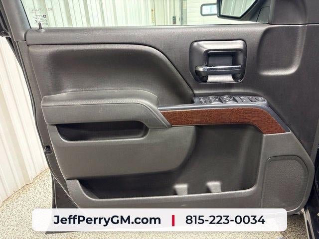 Used 2014 GMC Sierra 1500 SLE w/ SLE Value Package AWD/4WD image 8