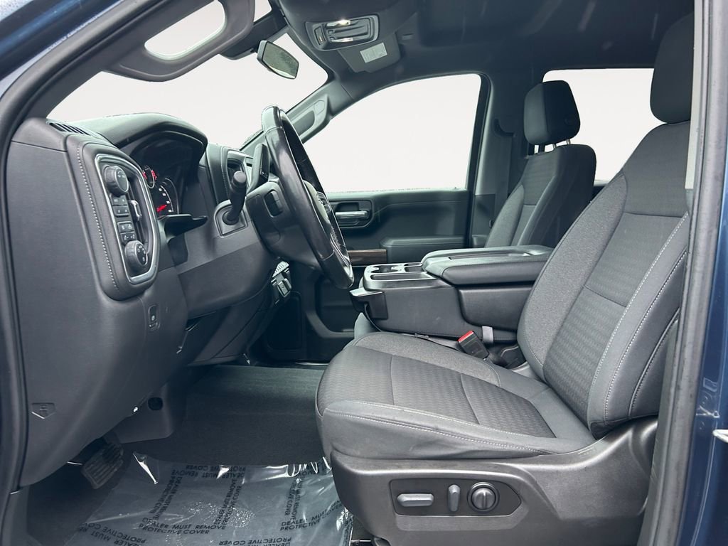 Used 2021 Chevrolet Silverado 1500 RST image 15