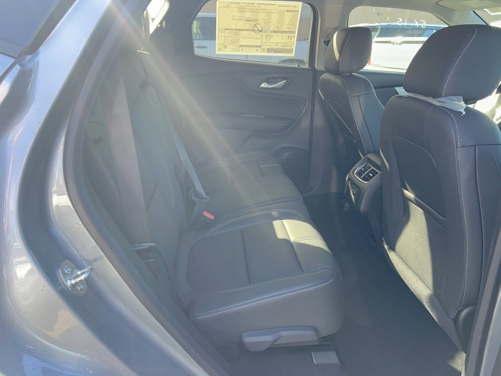 New 2026 Chevrolet Blazer LT w/ Midnight/Sport Edition image 4