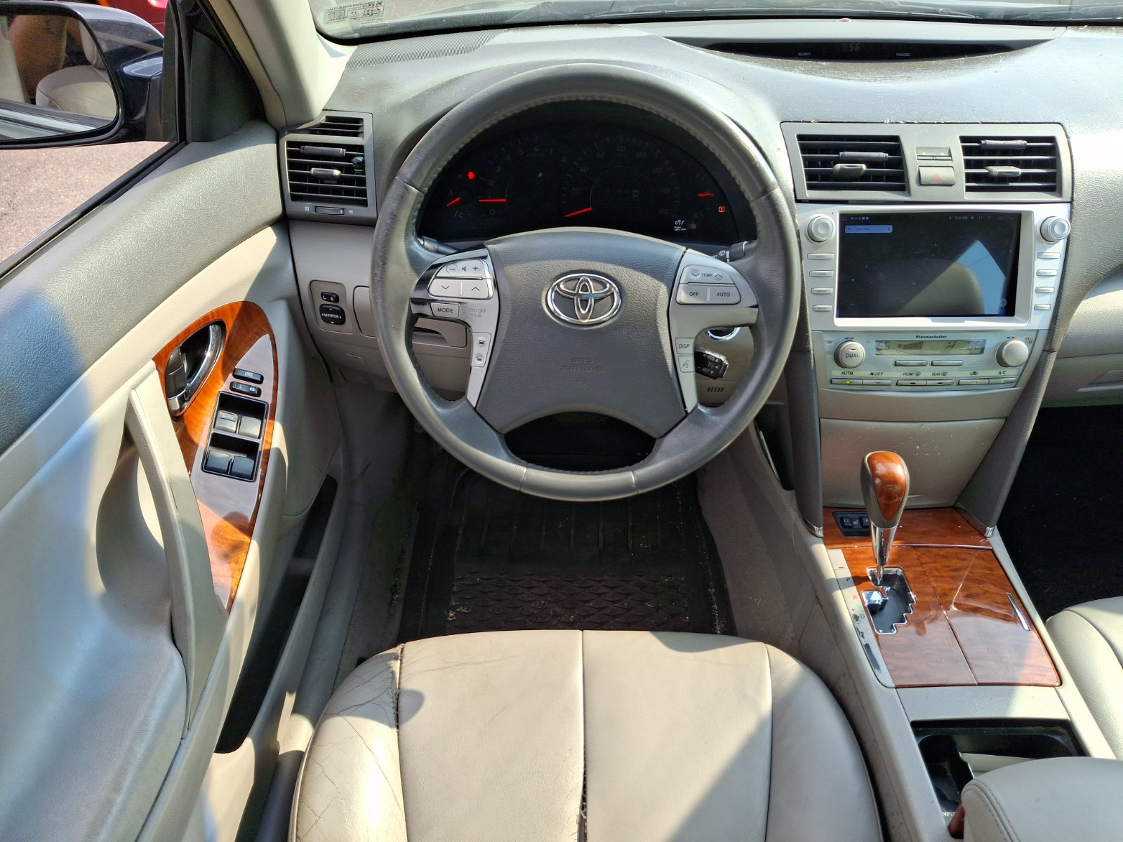 Used 2009 Toyota Camry XLE FWD image 11