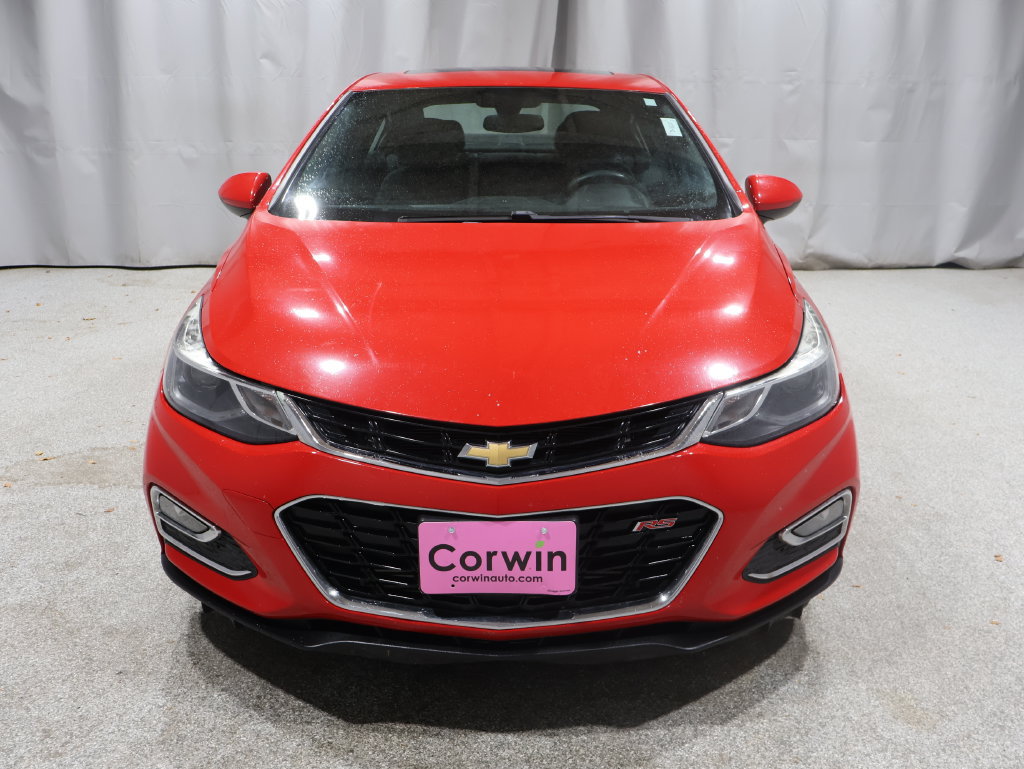 Used 2017 Chevrolet Cruze LT w/ Sun And Sound Package FWD image 8
