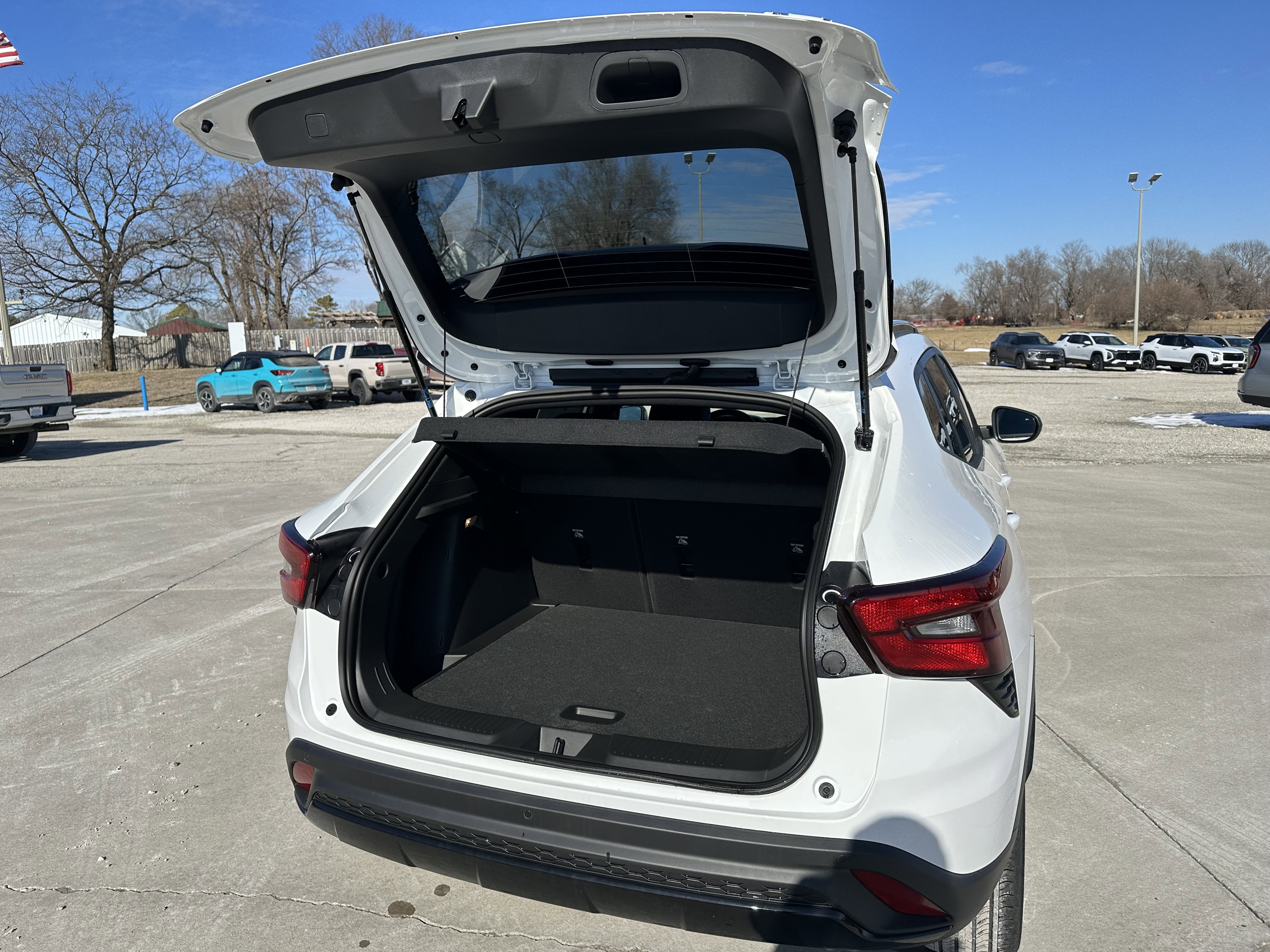 New 2026 Chevrolet Trax RS w/ Driver Confidence Package image 40