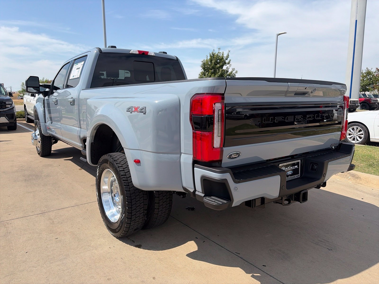 New 2026 Ford F450 Platinum w/ Camper Package AWD/4WD image 3