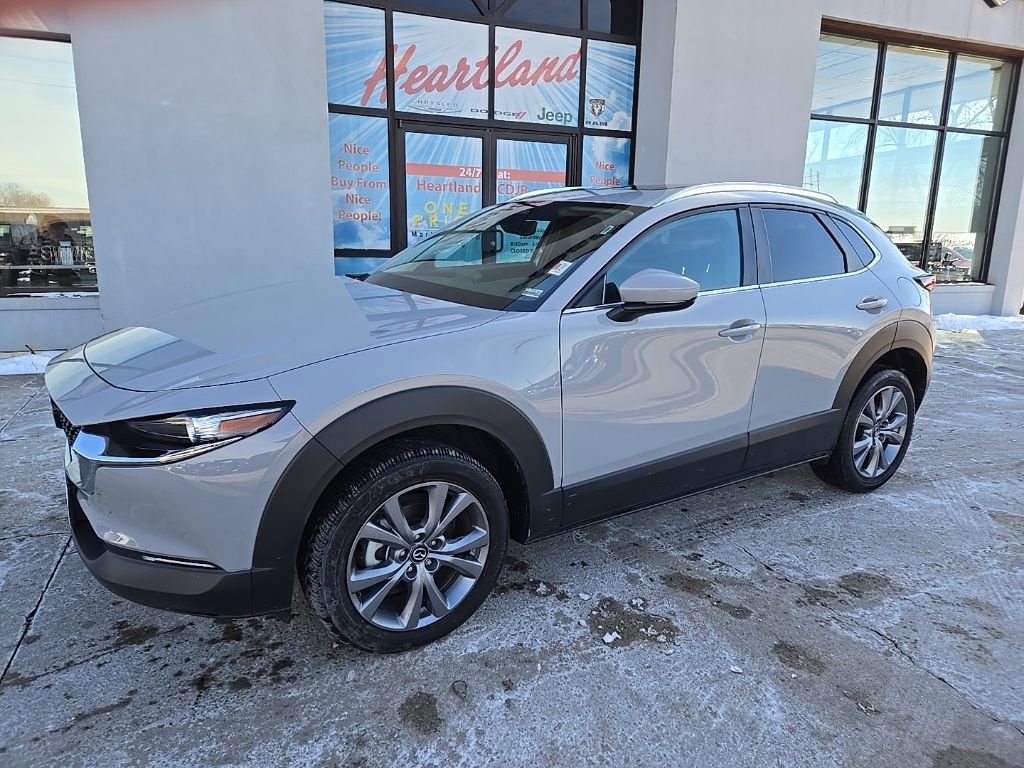 Used 2025 MAZDA CX-30 AWD 2.5 S w/ Preferred Package image 3