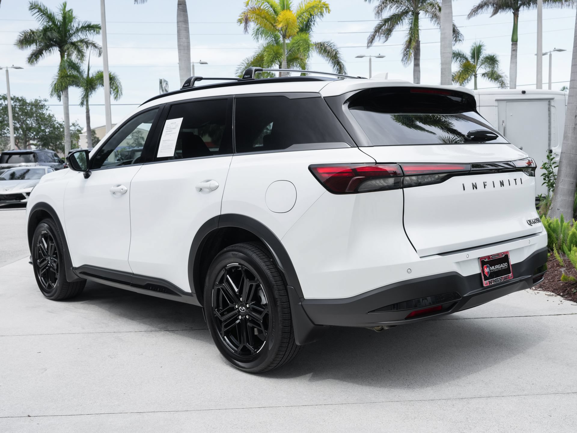 Certified 2026 INFINITI QX60 Sport w/ Dark Cargo Package AWD/4WD image 22