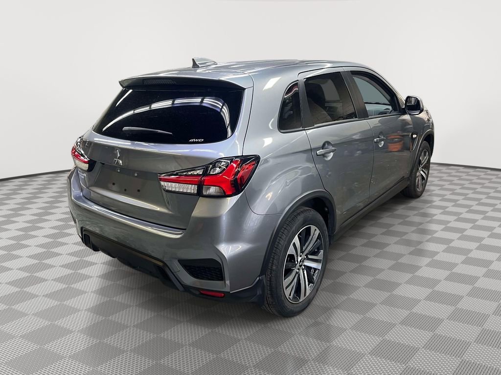 Used 2024 Mitsubishi Outlander Sport ES image 3