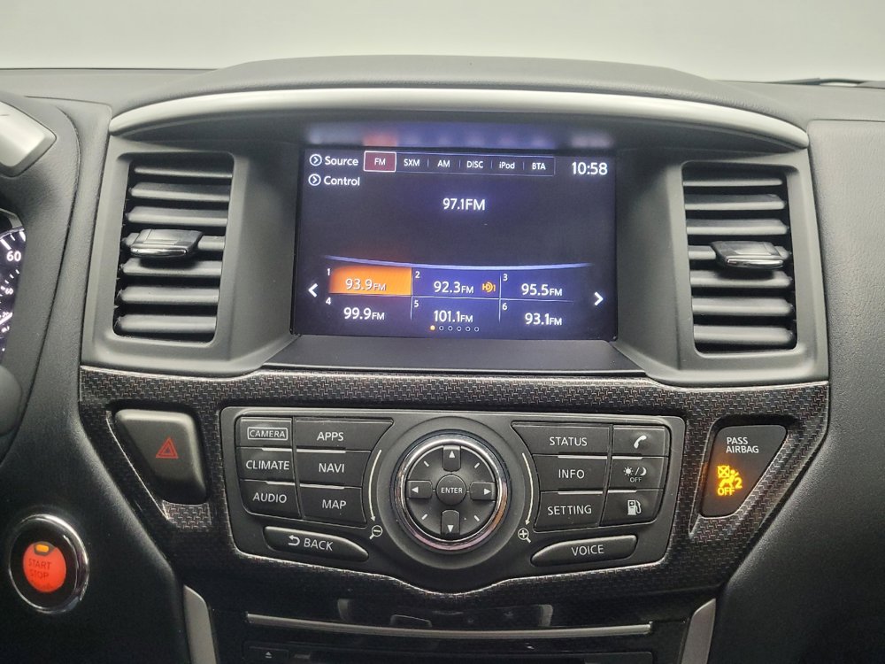 Used 2019 Nissan Pathfinder SL image 25