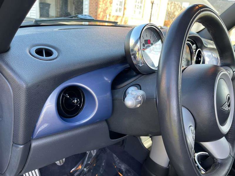 Used 2005 MINI Cooper S image 64