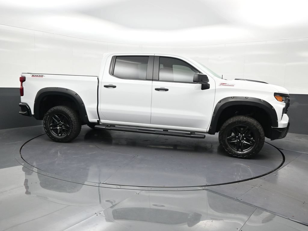 Used 2024 Chevrolet Silverado 1500 Custom Trail Boss AWD/4WD image 7