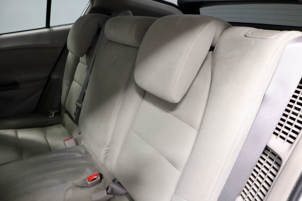 Used 2013 Honda Insight LX image 22