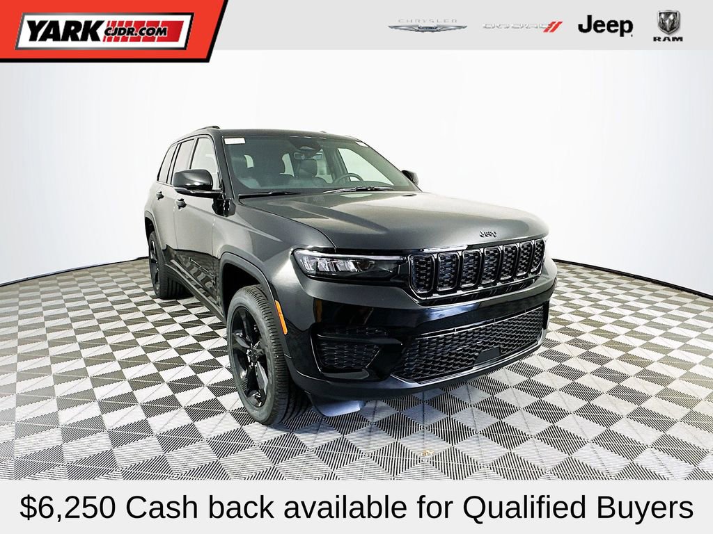 New 2025 Jeep Grand Cherokee Altitude