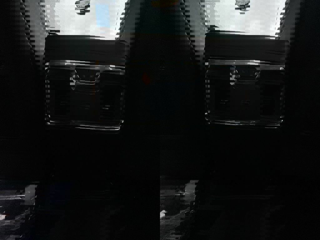 Certified 2025 GMC Sierra 2500 Denali Ultimate image 21