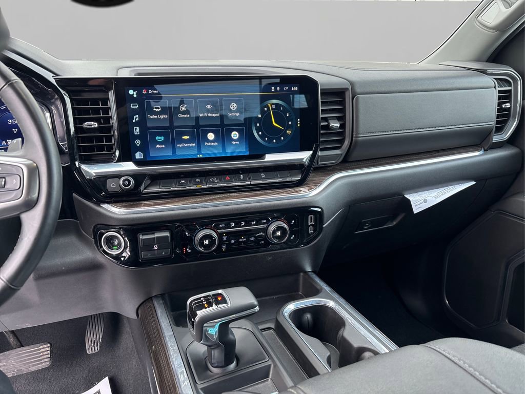 Used 2024 Chevrolet Silverado 1500 RST w/ Z71 Off-Road Package image 20