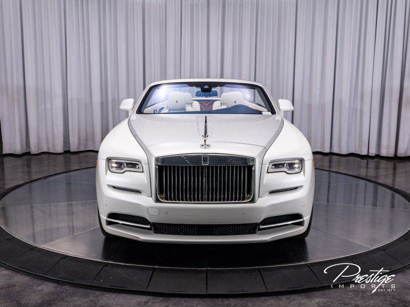 Used 2016 Rolls-Royce Dawn image 5