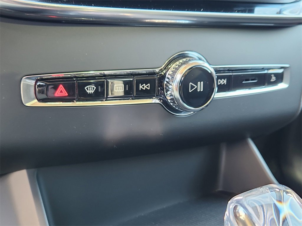 New 2026 Volvo XC90 B6 Ultra w/ Lounge Package image 23