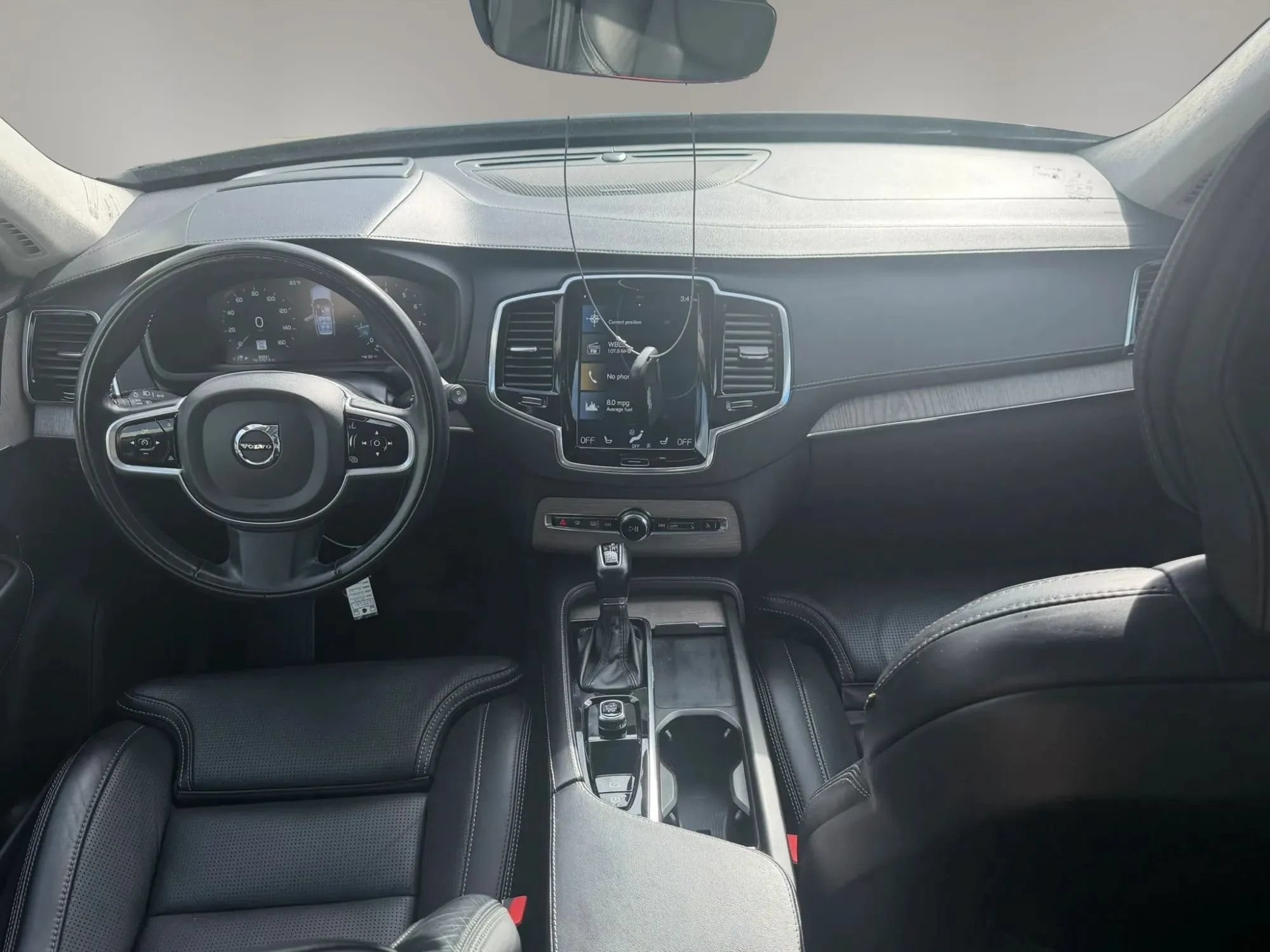 Used 2022 Volvo XC90 T6 Inscription w/ Lounge Package AWD/4WD image 32