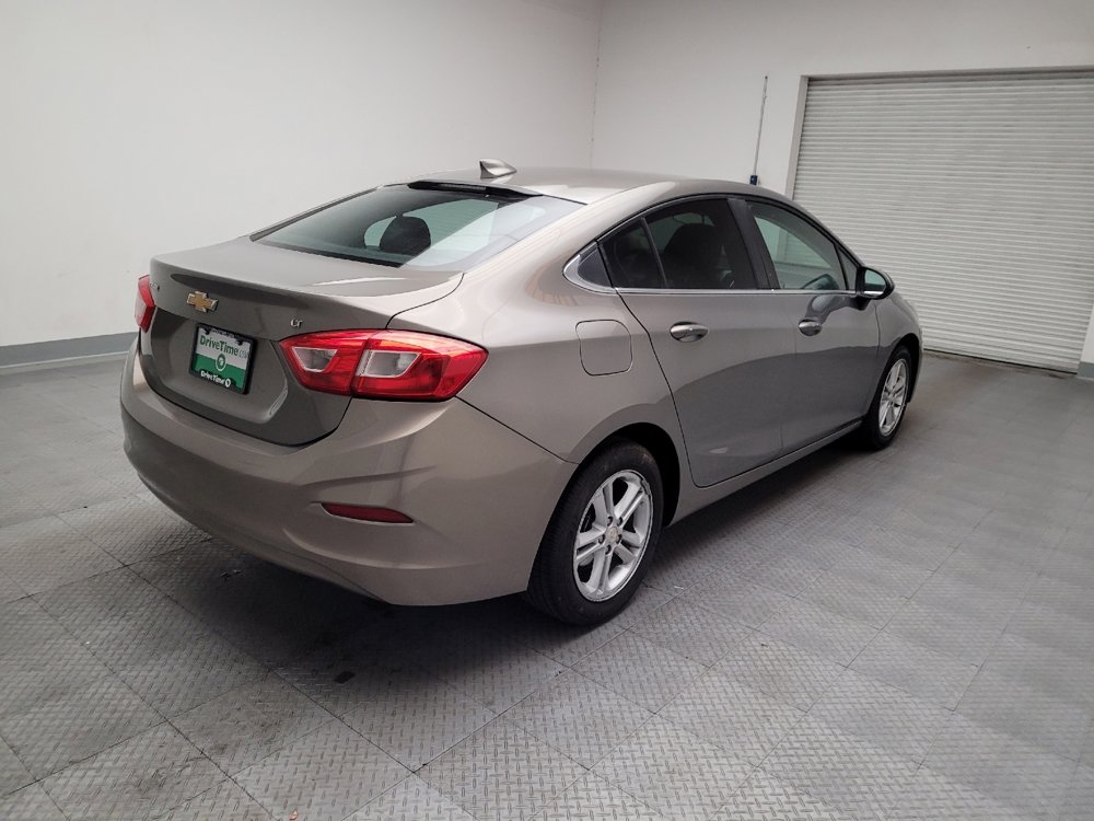 Used 2017 Chevrolet Cruze LT w/ Convenience Package image 9