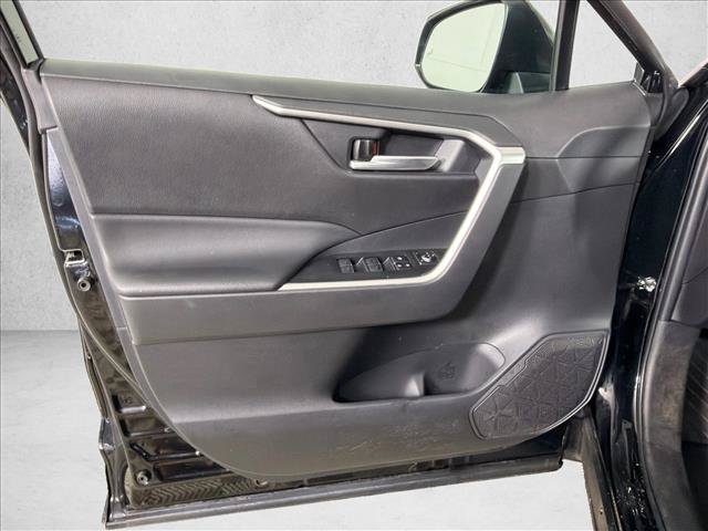 Used 2024 Toyota RAV4 SE AWD/4WD image 10