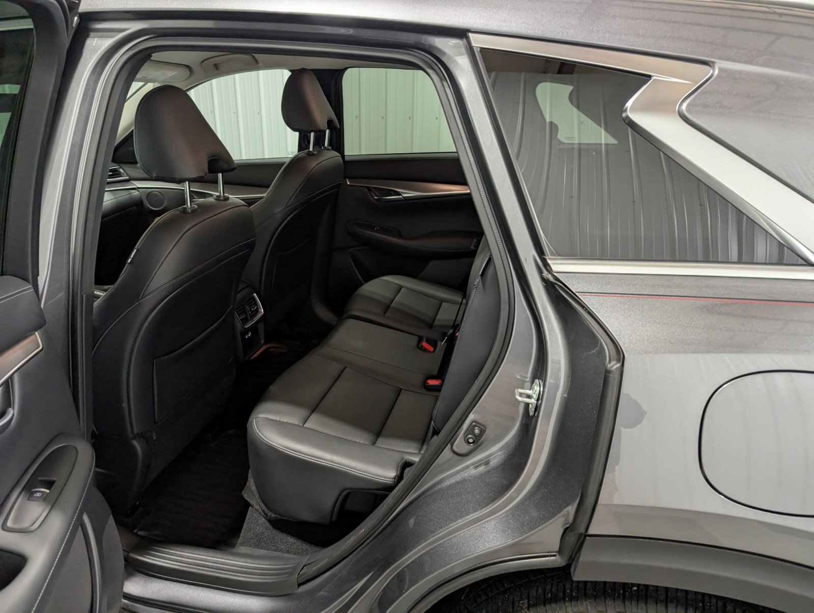 Used 2023 INFINITI QX50 Pure image 9