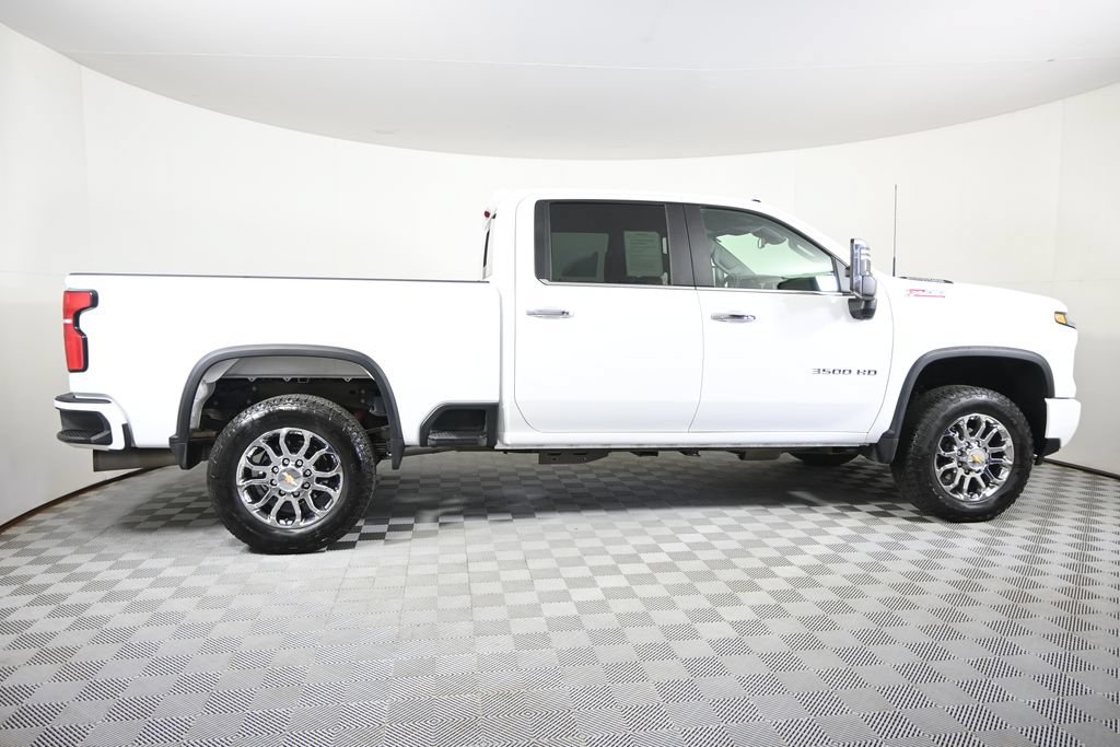 Used 2026 Chevrolet Silverado 3500 LT w/ Z71 Chrome Sport Edition AWD/4WD image 8