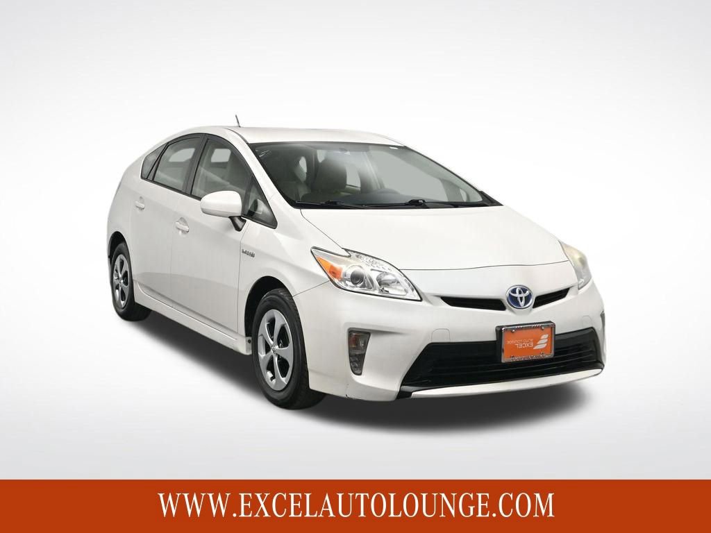Used 2014 Toyota Prius Two image 8