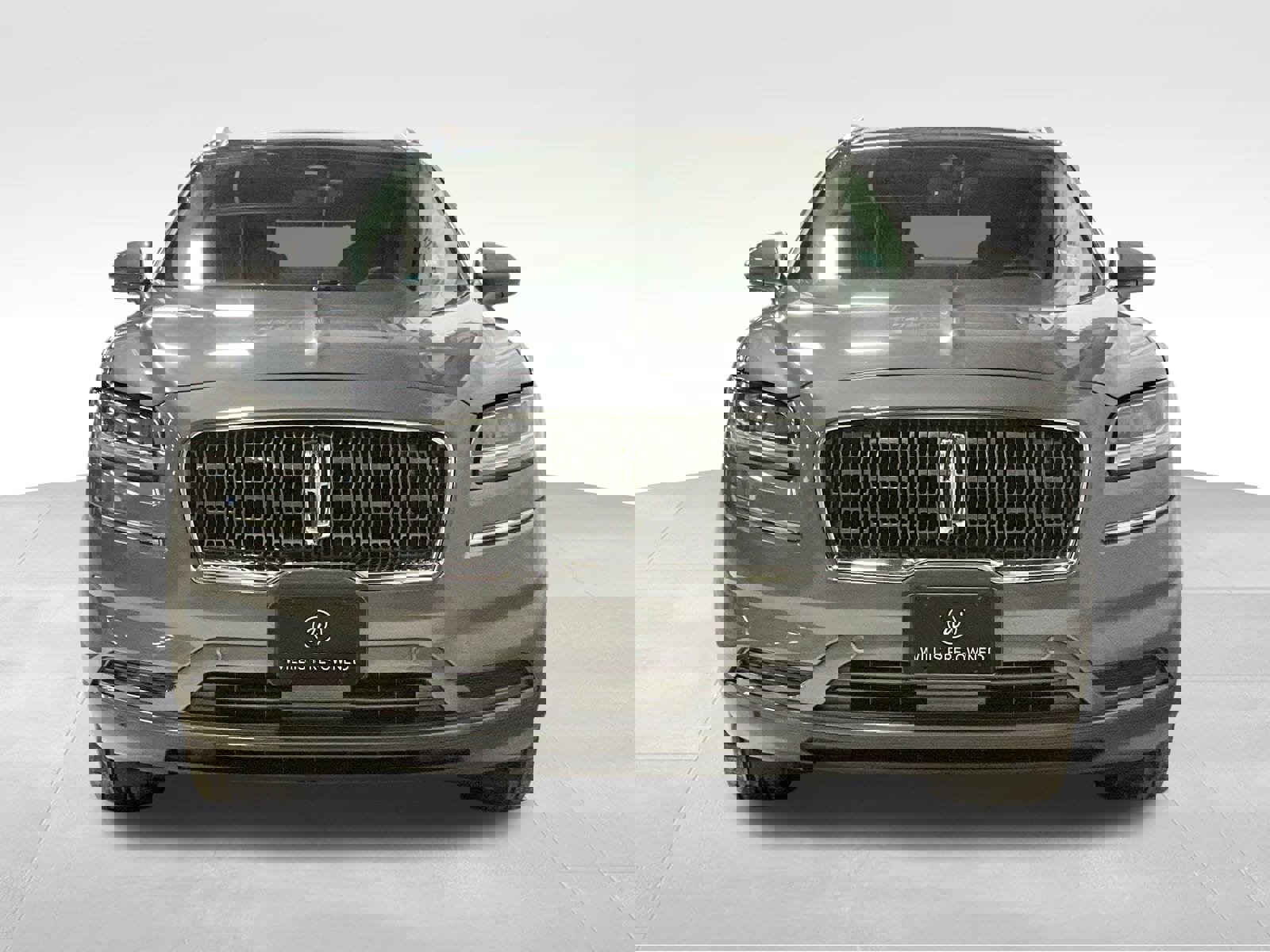 Used 2021 Lincoln Nautilus Reserve w/ Equipment Group 201A image 2