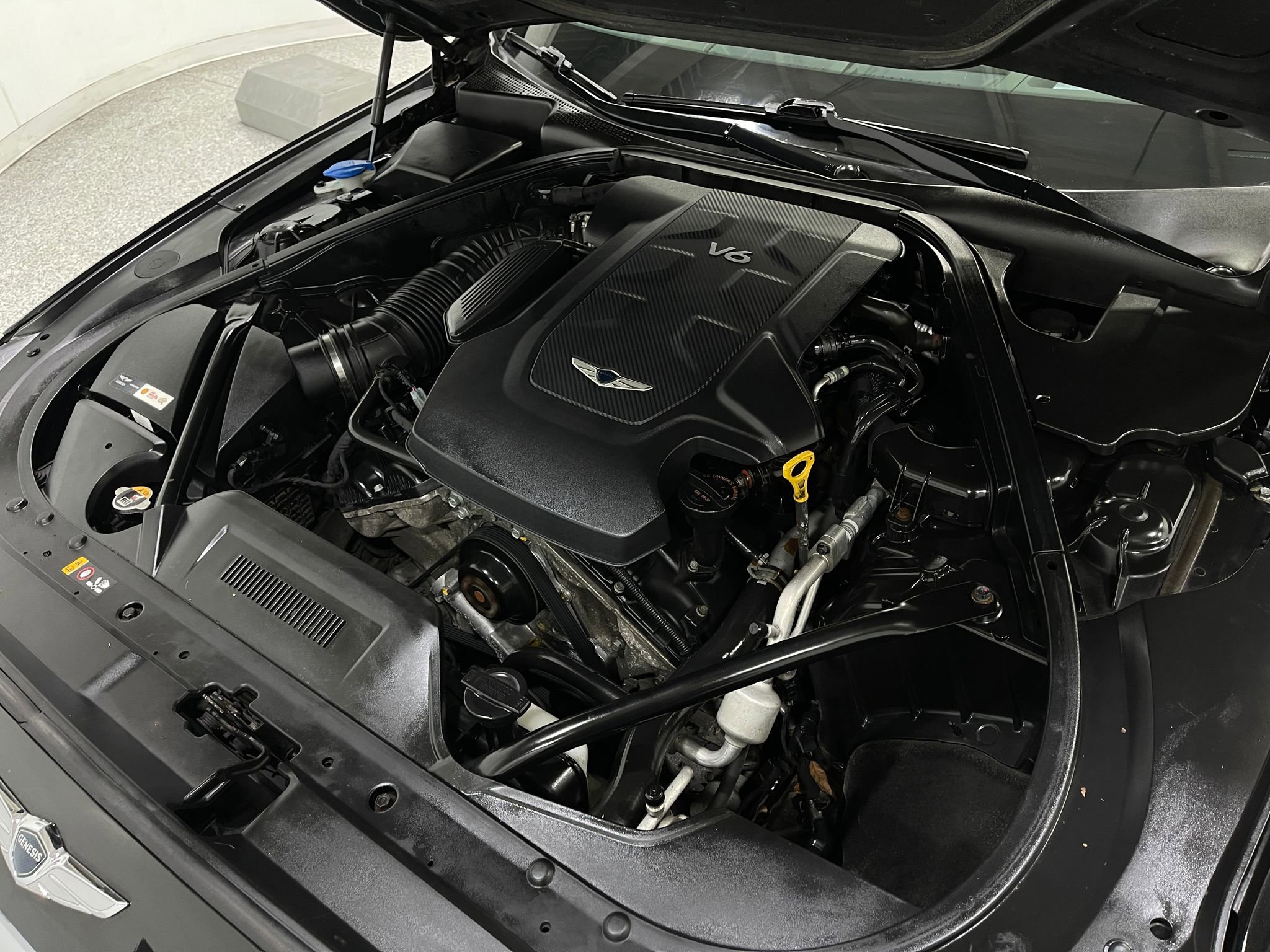 Used 2017 Genesis G80 3.8 w/ Option Group 03 image 28