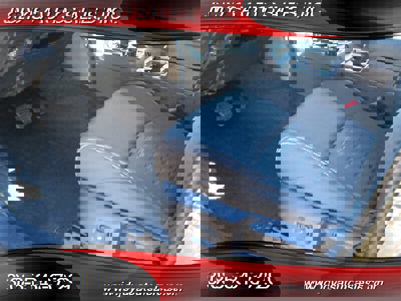 Used 2024 Toyota Tacoma TRD Off-Road image 4