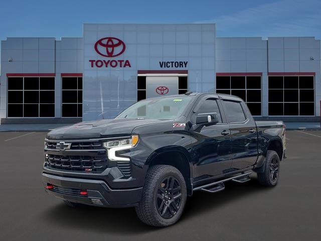 Used 2025 Chevrolet Silverado 1500 LT Trail Boss w/ LT Trail Boss Premium Package image 1