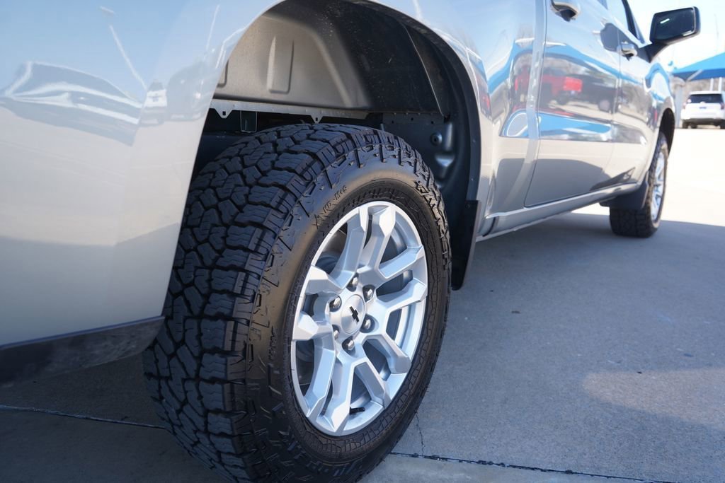 Used 2026 Chevrolet Silverado 1500 RST AWD/4WD image 8