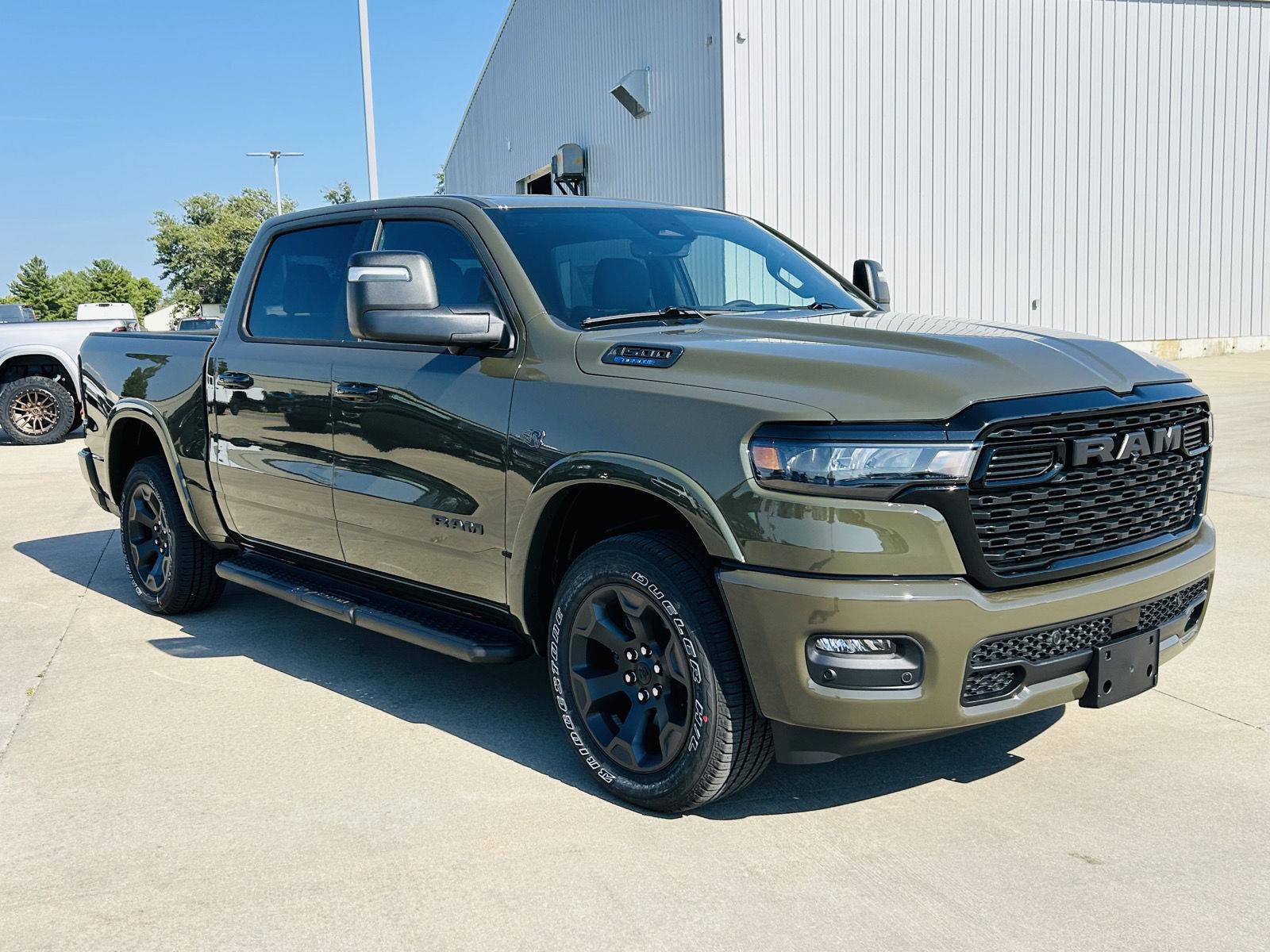 New 2027 RAM 1500 Big Horn AWD/4WD image 2
