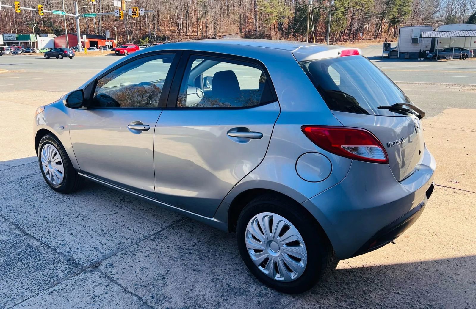 Used 2012 MAZDA MAZDA2 Sport image 8