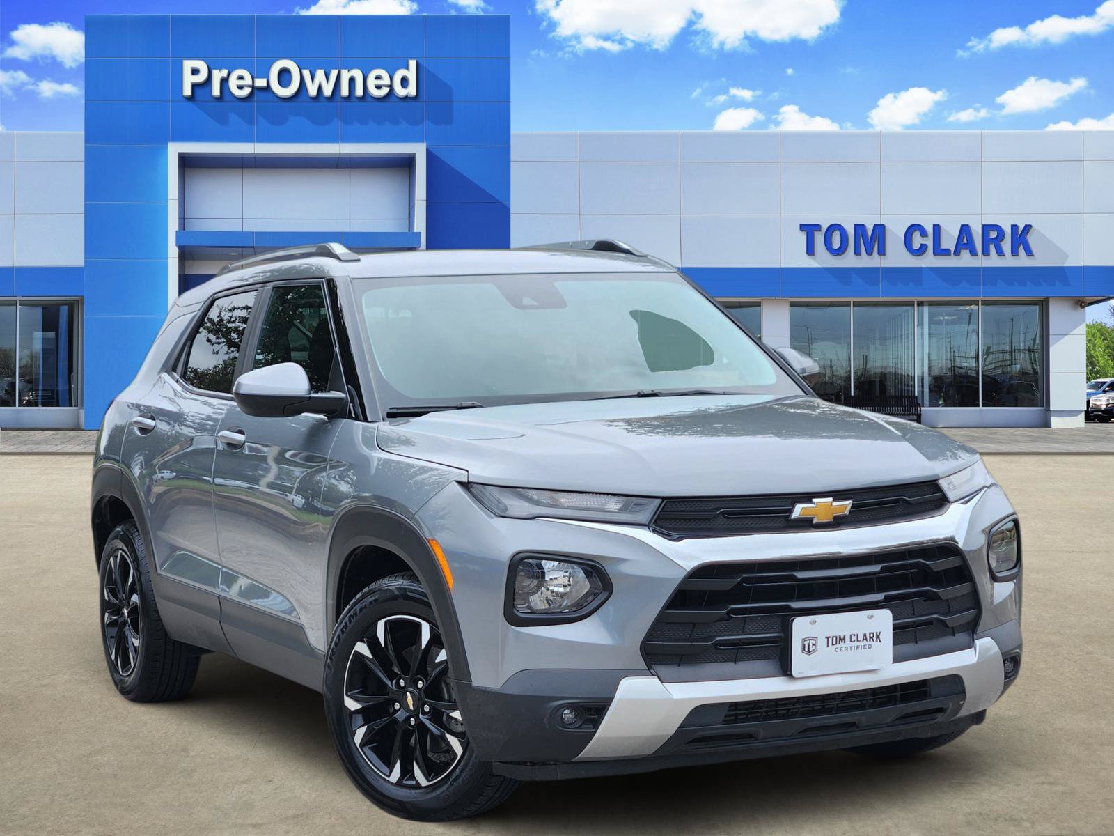 Used 2023 Chevrolet TrailBlazer LT FWD image 1