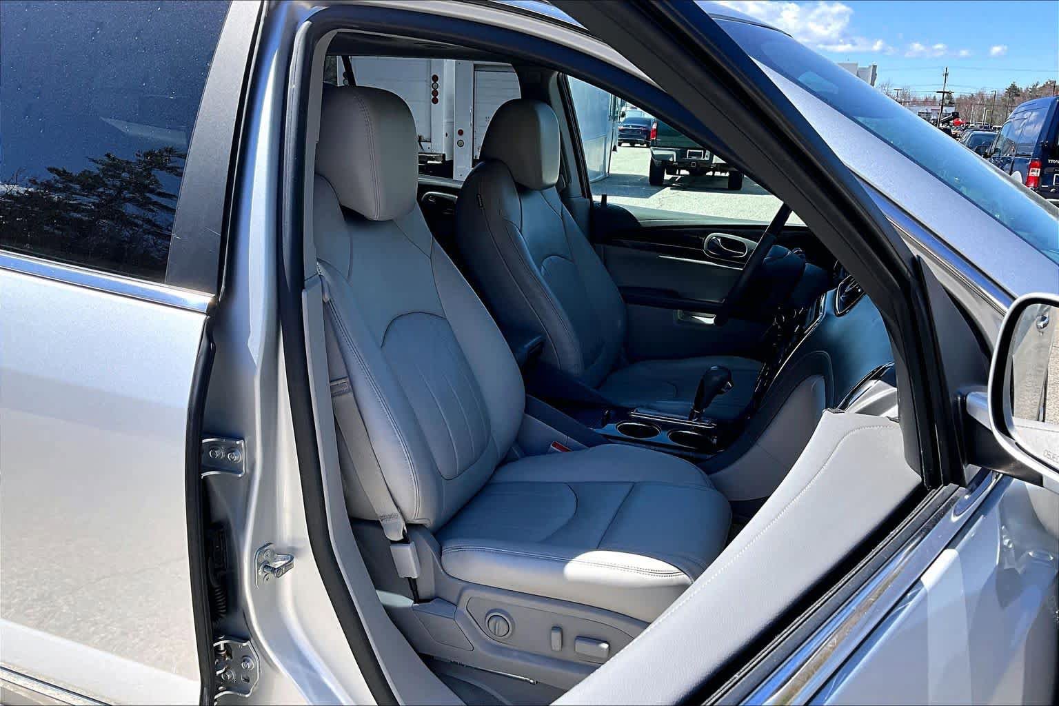 Used 2016 Buick Enclave Premium AWD/4WD image 8