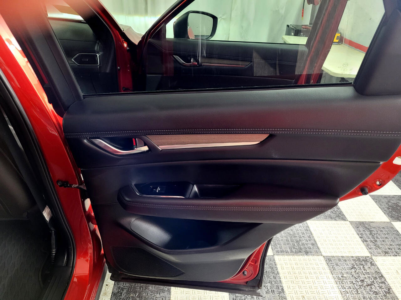 Used 2020 MAZDA CX-5 Signature image 27