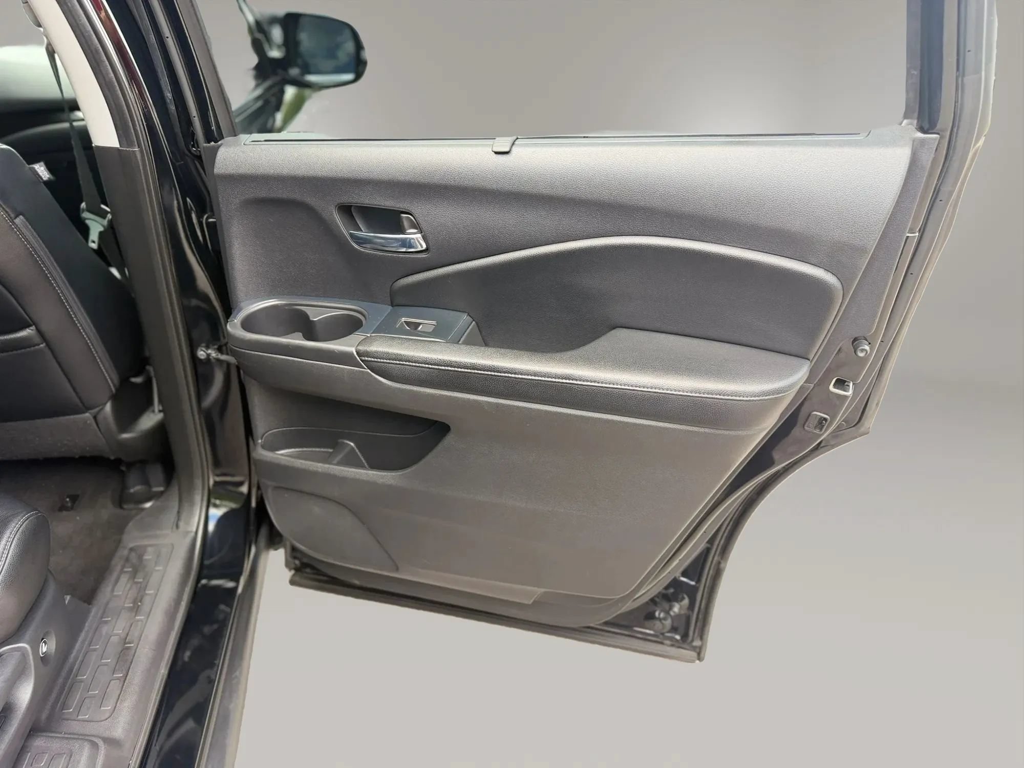 Used 2018 Honda Pilot Elite image 12