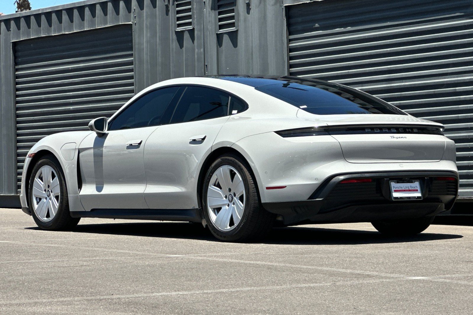 Certified 2022 Porsche Taycan RWD image 3