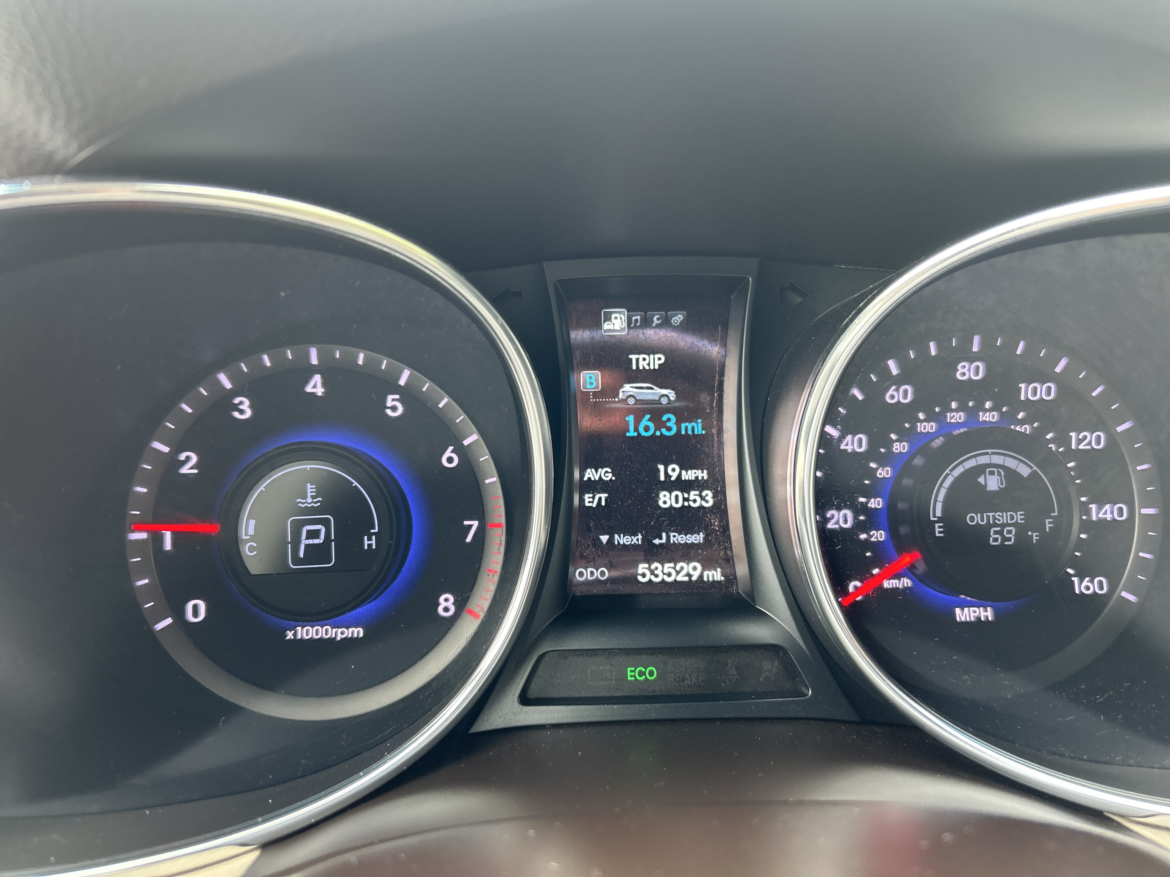 Used 2016 Hyundai Santa Fe Sport 2.0T AWD/4WD image 22
